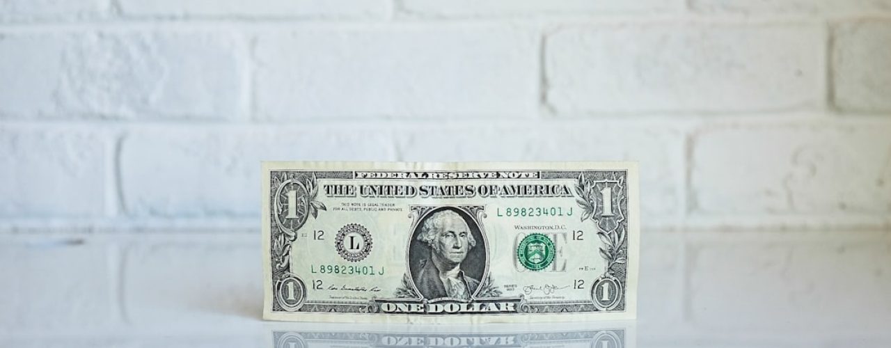 Bijverdienen vanuit huis: slimme manieren om extra geld te verdienen